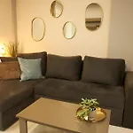 아파트 Marble Shine Near The Center By Binobi! 테살로니키